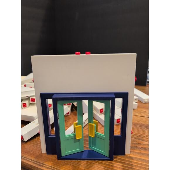 Playmobil 3988 Large City House Modern Police Station used Part's Only 5lbs - Picture 1 of 5